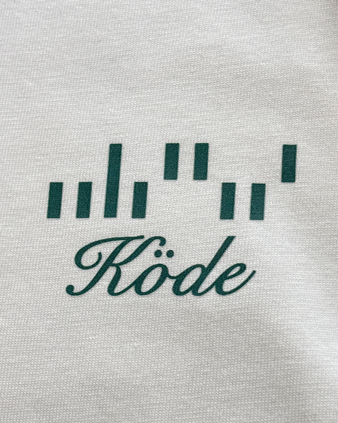 Camiseta Signature K – DROP_001 by KÖDE
