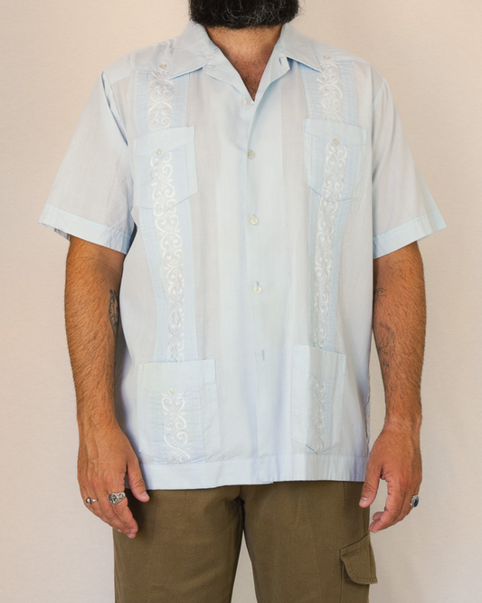 CAMISA GUAYABERA · T - XL