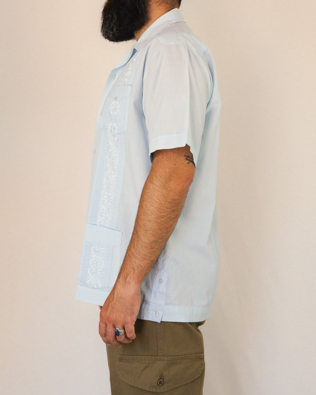 CAMISA GUAYABERA · T - XL