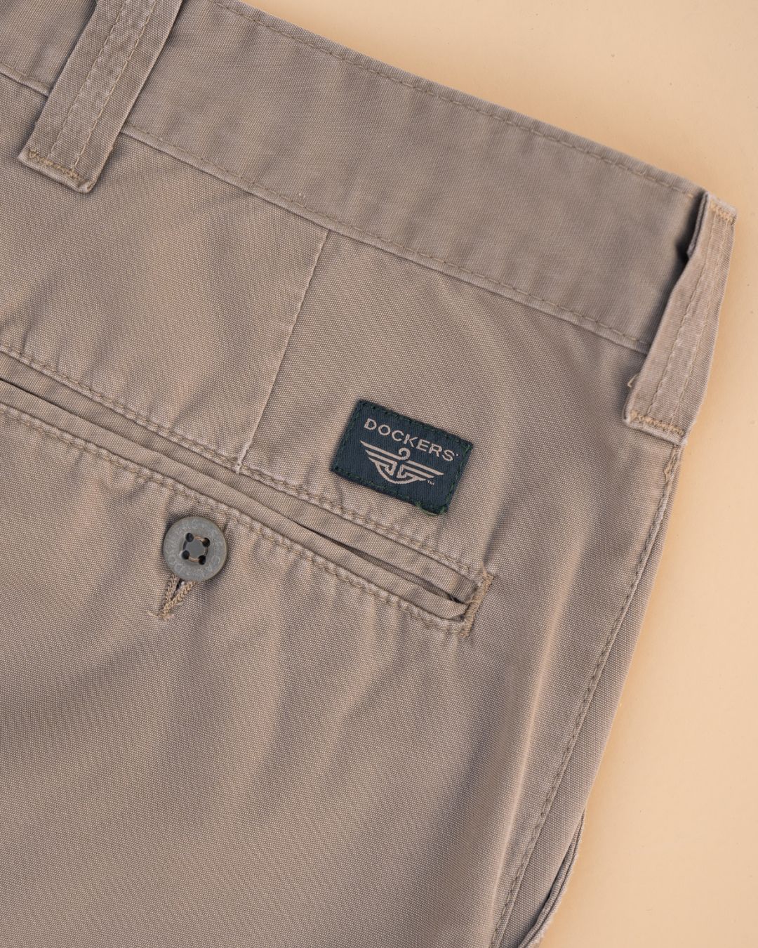 Pantalones dockers hombre con pinzas on sale
